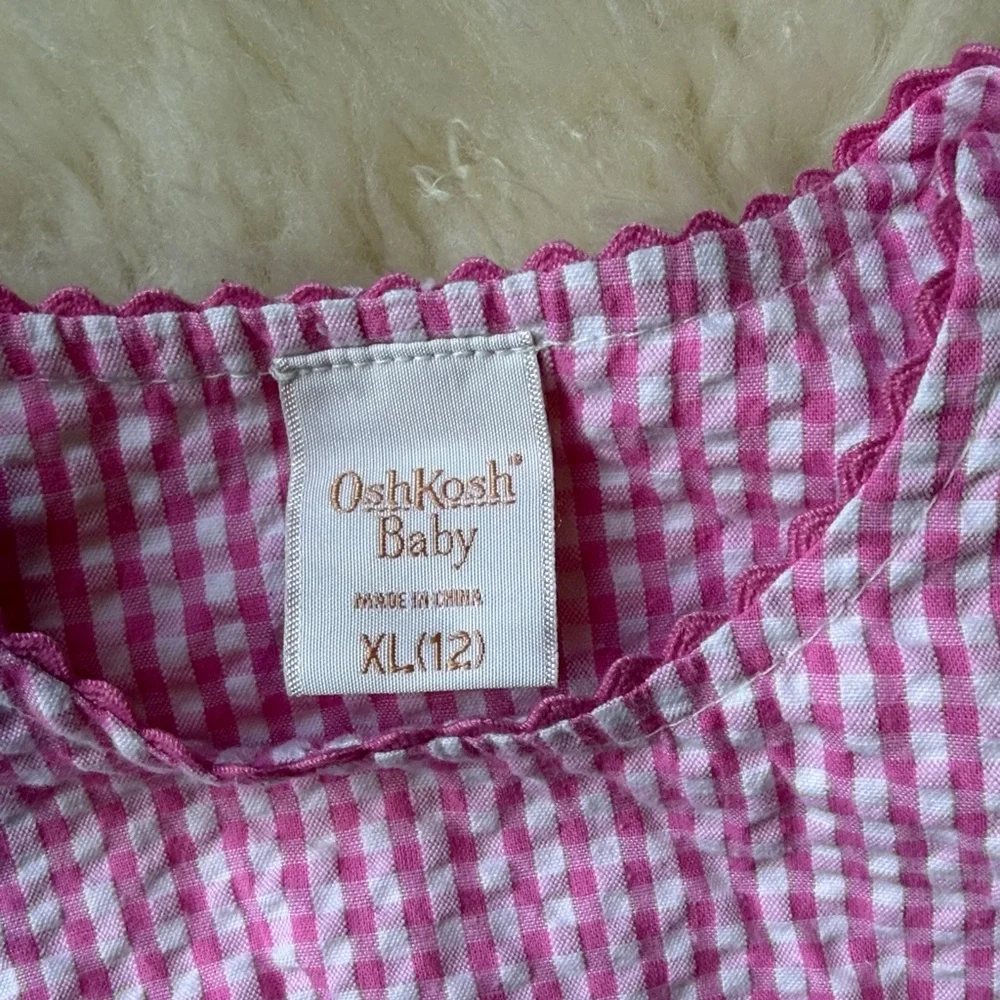 OshKosh B'gosh Pink Gingham Baby Romper size XL (12months)